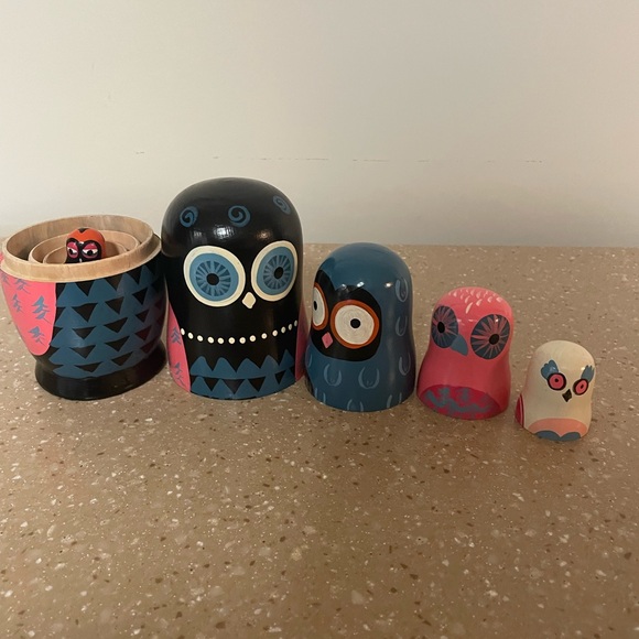 Nesting Owls Set of 5 Russian Nesting Dolls - Picture 4 of 4